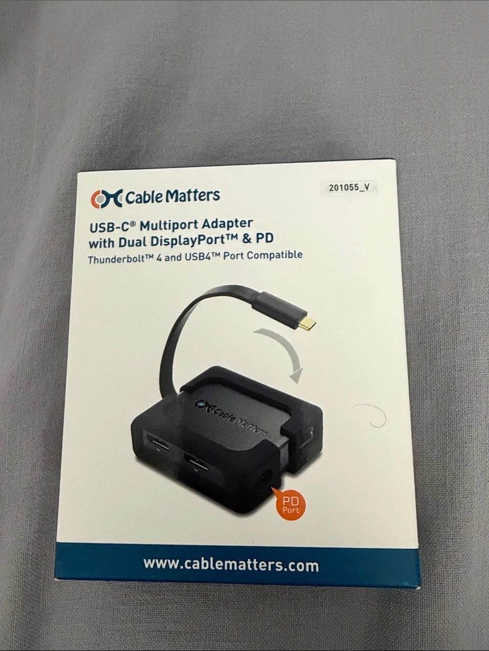 USB-C Multiport Adapter with Dual DisplayPort in Black